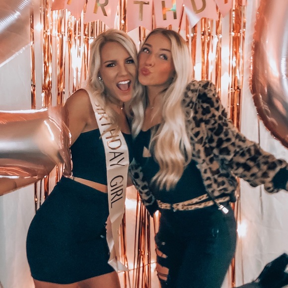 Meet your Posher, Lexi - Picture 1 of 1